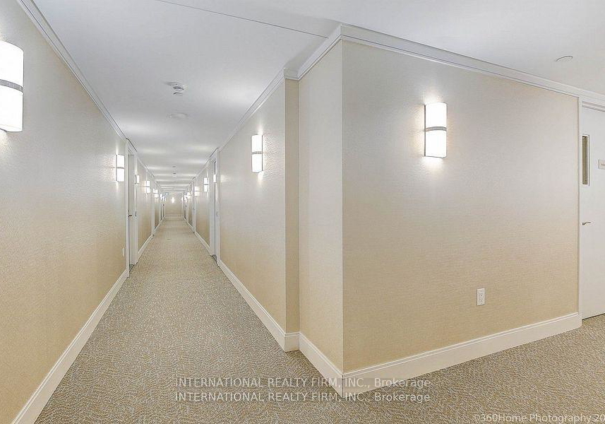 3091-dufferin-street-toronto-north-york-ontario-w13616146