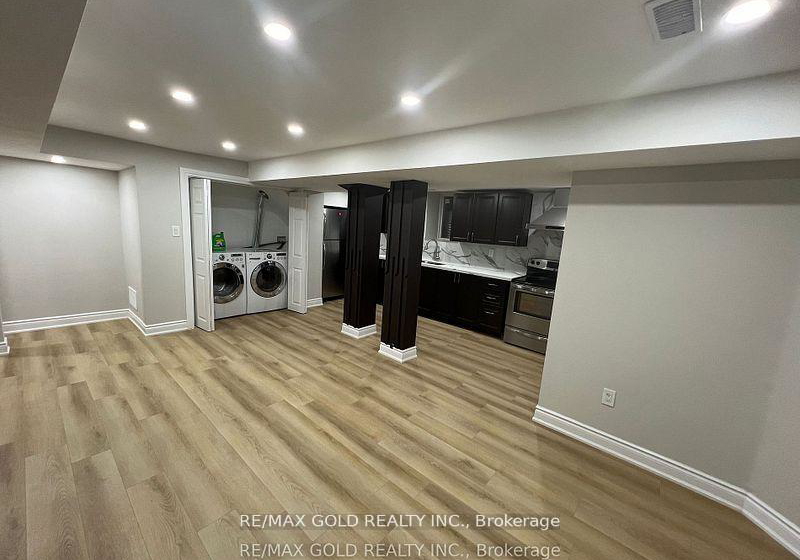 38-carmel-crescent-brampton-ontario-w13616420