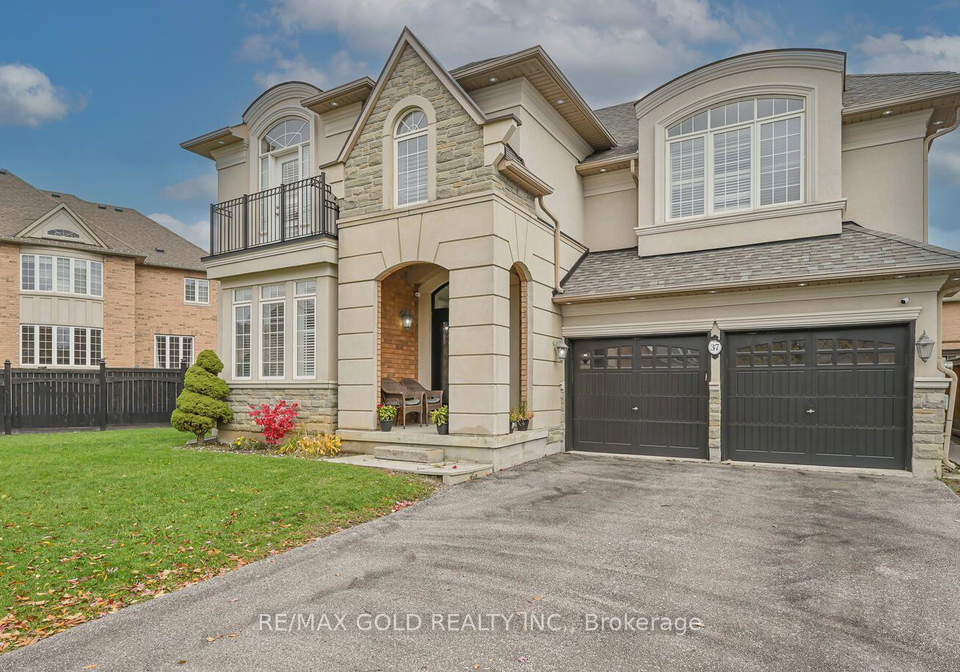 37-scotchmere-crescent-brampton-ontario-w13616456
