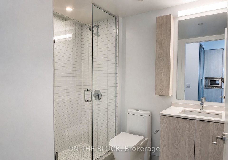 86-dundas-street-e-mississauga-ontario-w13616624