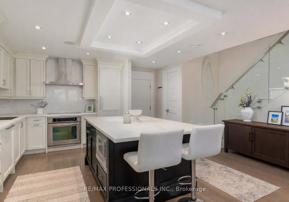 71-old-mill-road-toronto-etobicoke-ontario-w13616646