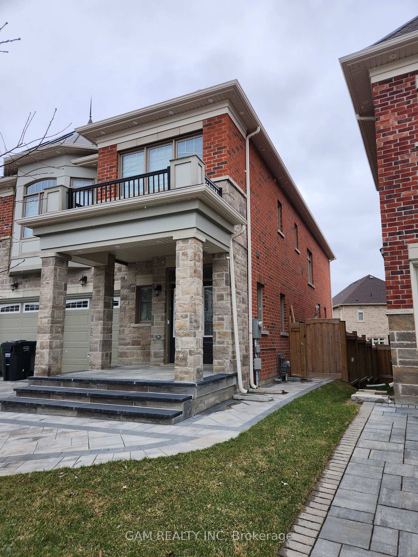 18-provost-trail-brampton-ontario-w13616796