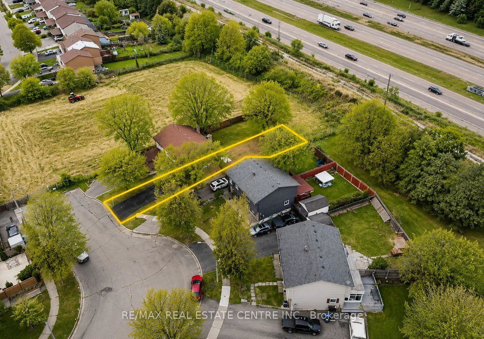 62-bramhall-circle-brampton-ontario-w13616848