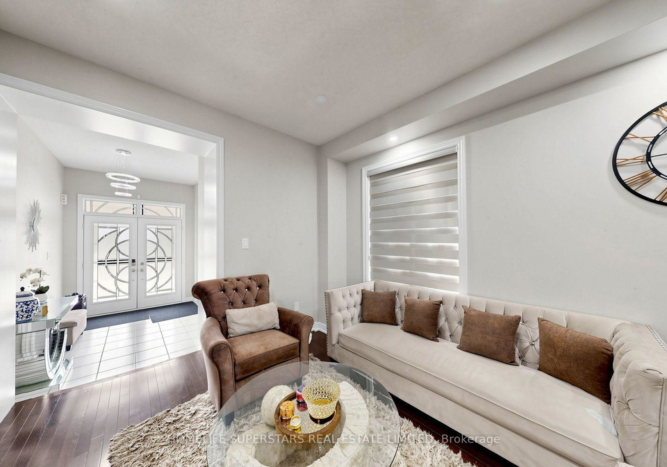 18-oconnor-crescent-brampton-ontario-w13616864