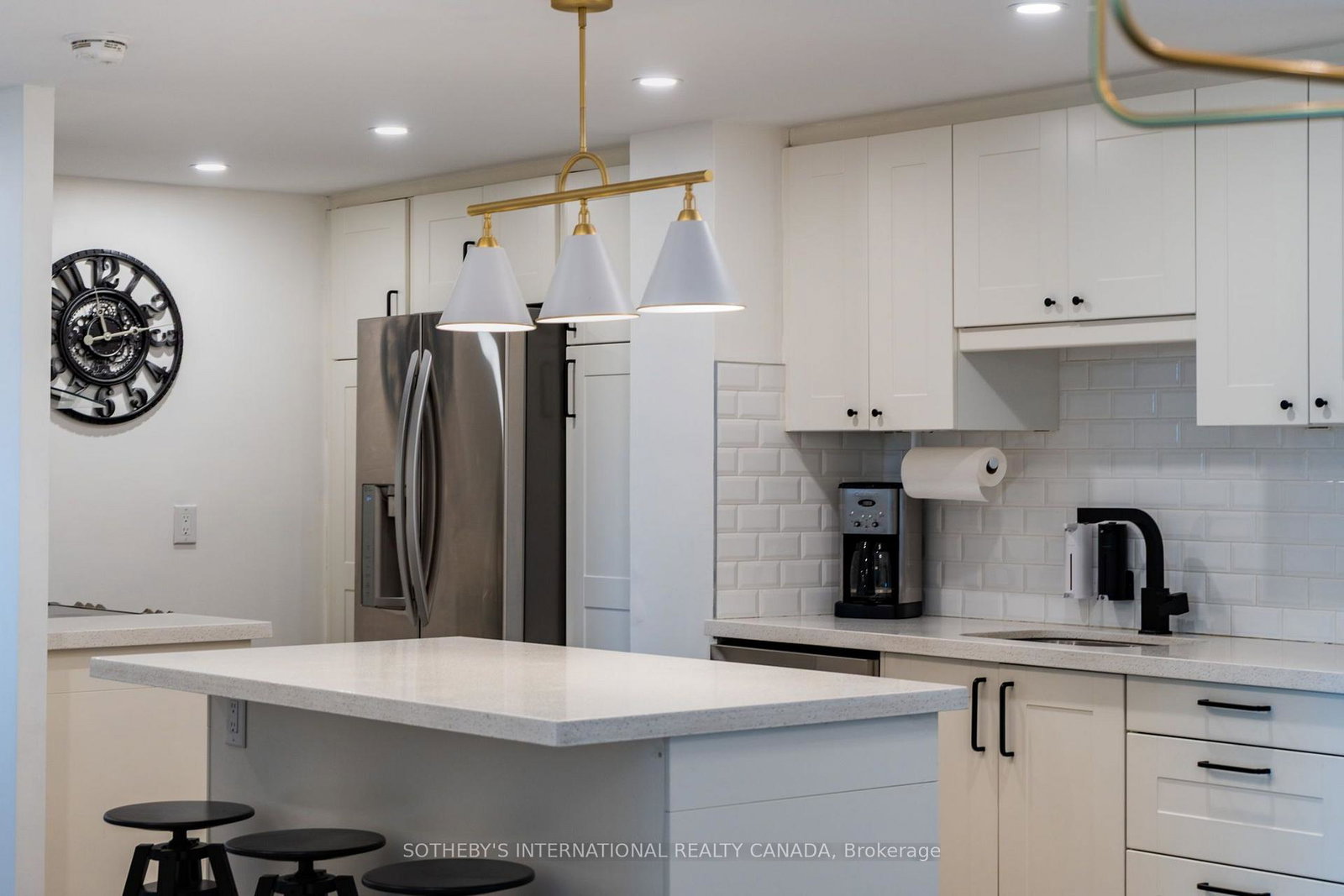 812-burnhamthorpe-road-toronto-etobicoke-ontario-w13616972