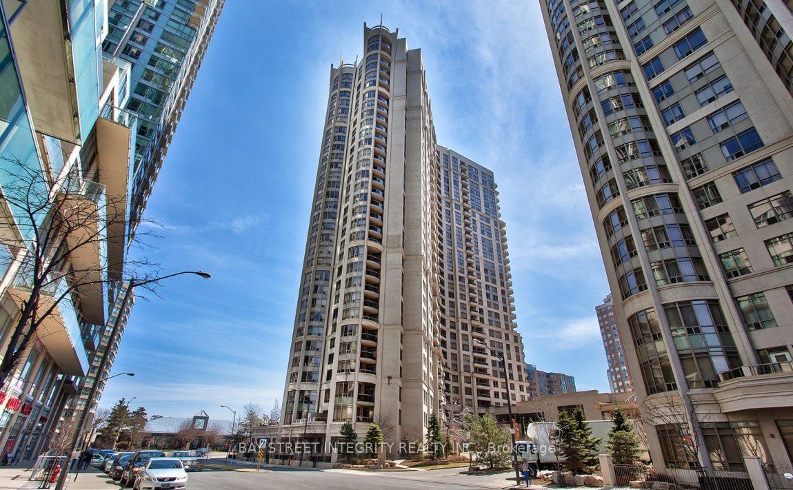 3888-duke-of-york-boulevard-mississauga-ontario-w13617160