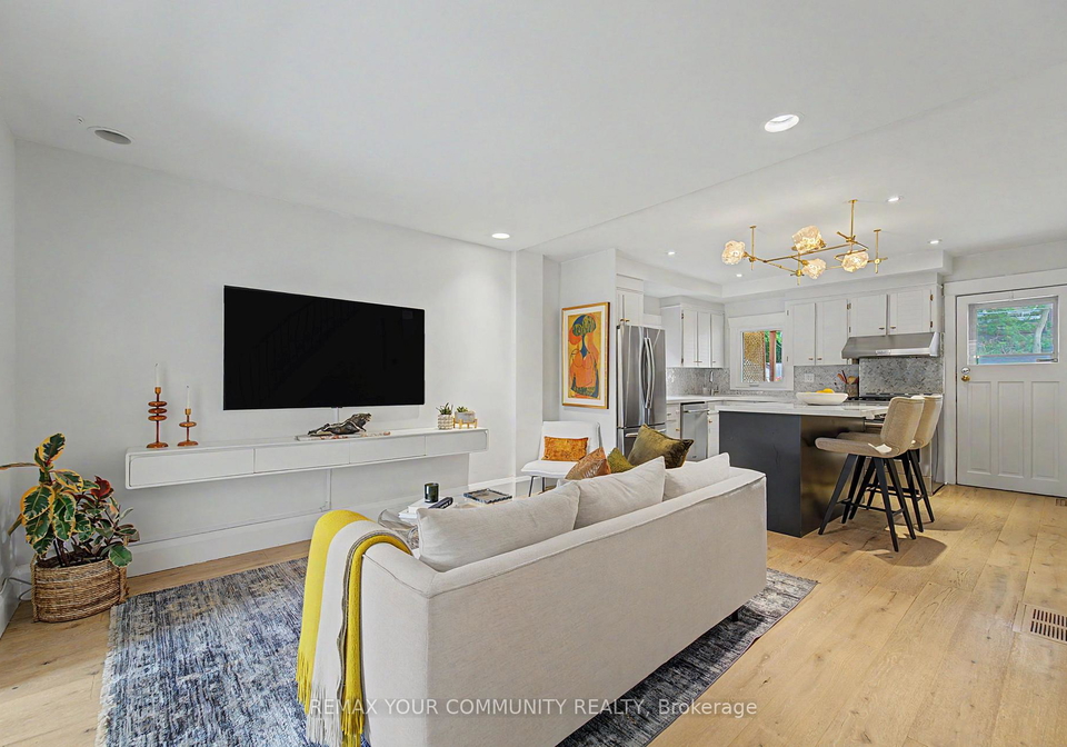 16-cordella-avenue-toronto-toronto-ontario-w13617238
