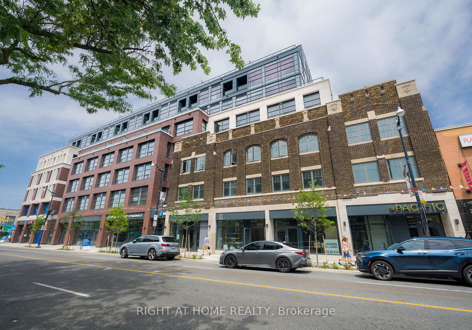 2946-dundas-street-west-w-toronto-toronto-ontario-w13617300