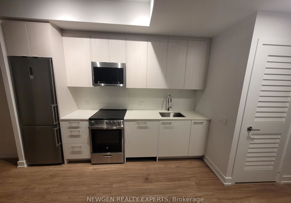 225-veterans-drive-w-brampton-ontario-w13617362