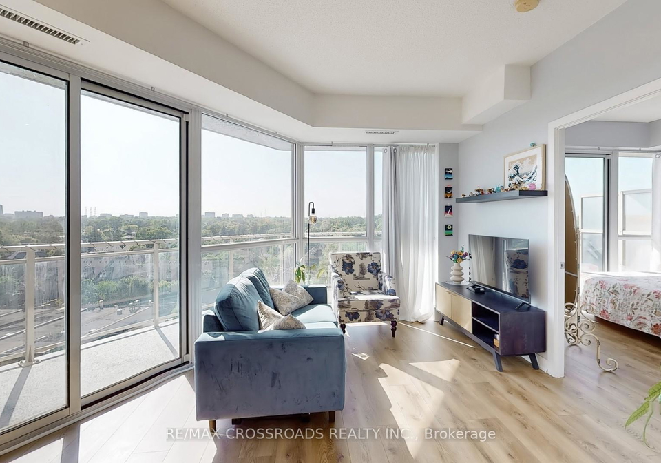 5101-dundas-street-w-toronto-etobicoke-ontario-w13617370