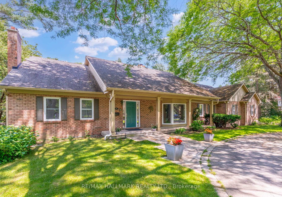75-arbour-drive-oakville-ontario-w13617444
