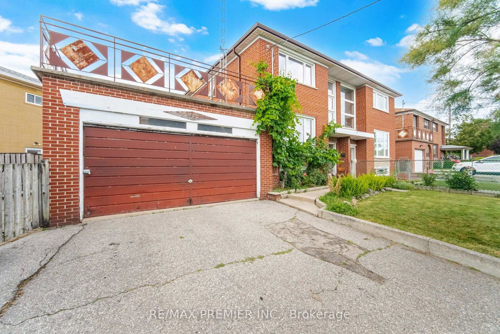 148-giltspur-drive-toronto-york-ontario-w13617478