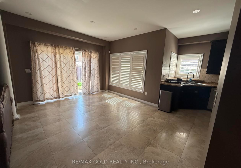 3-lindyfalls-drive-brampton-ontario-w13617826