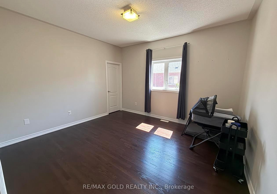 3-lindyfalls-drive-brampton-ontario-w13617826