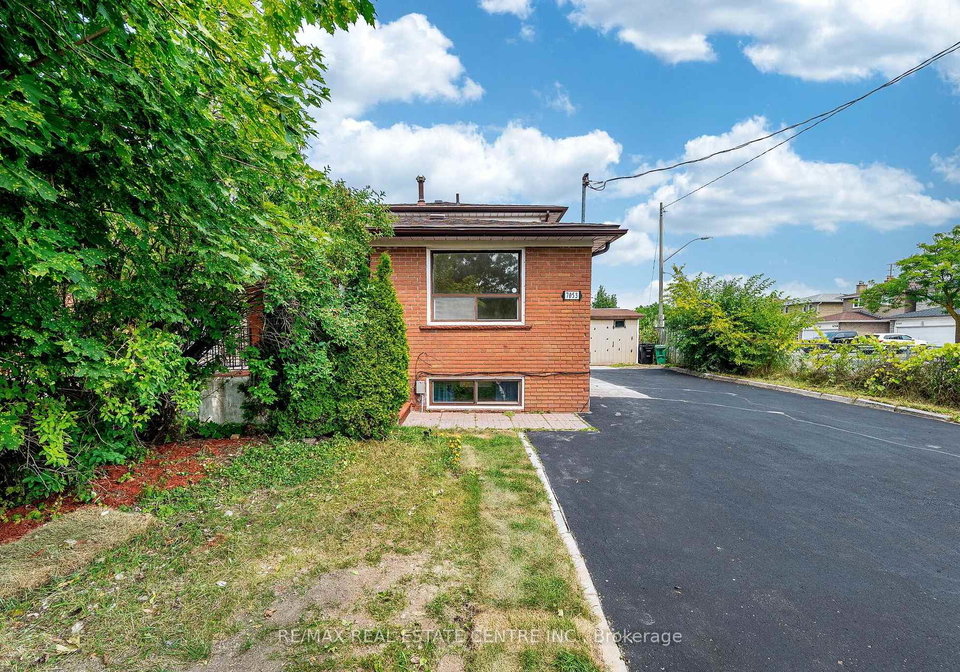 7053-harwick-drive-mississauga-ontario-w13617956