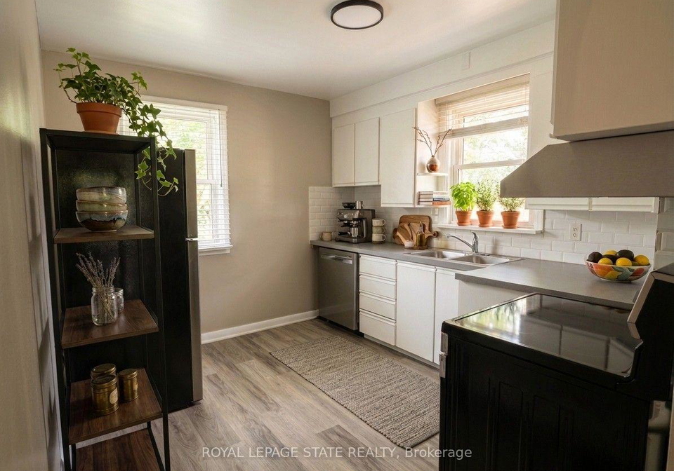20-lloyd-manor-road-toronto-etobicoke-ontario-w13617984