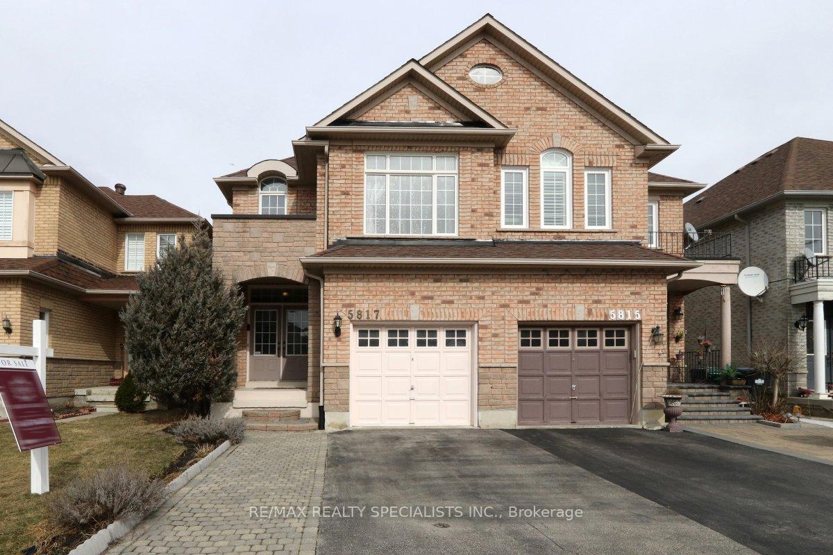 5817-questman-hollow-mississauga-ontario-w13618016