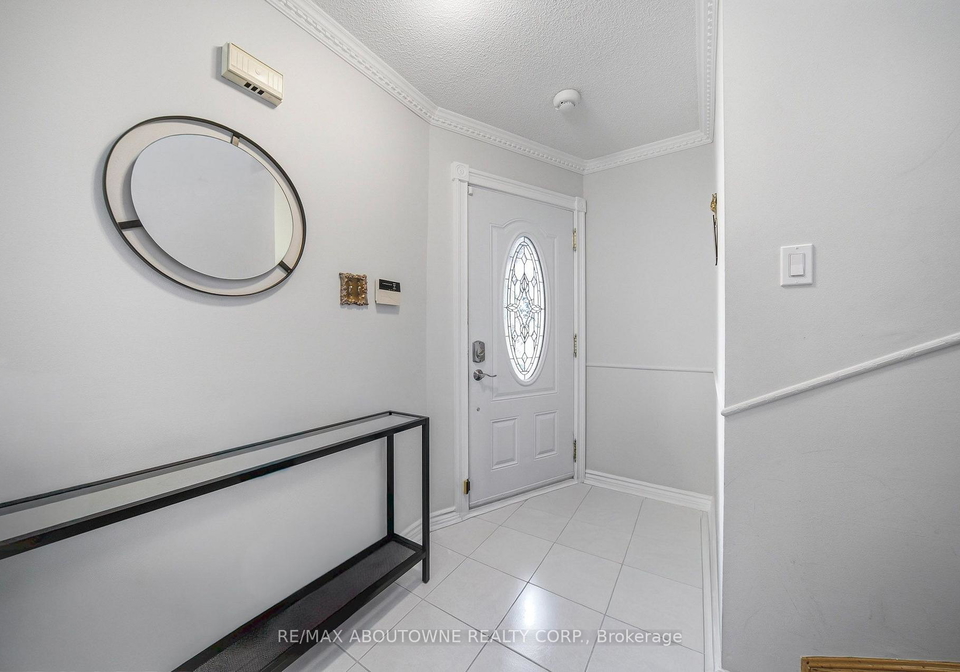 497-luzon-crescent-mississauga-ontario-w13618160
