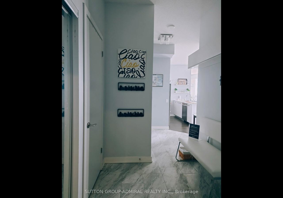 2212-lake-shore-boulevard-w-toronto-etobicoke-ontario-w13618362