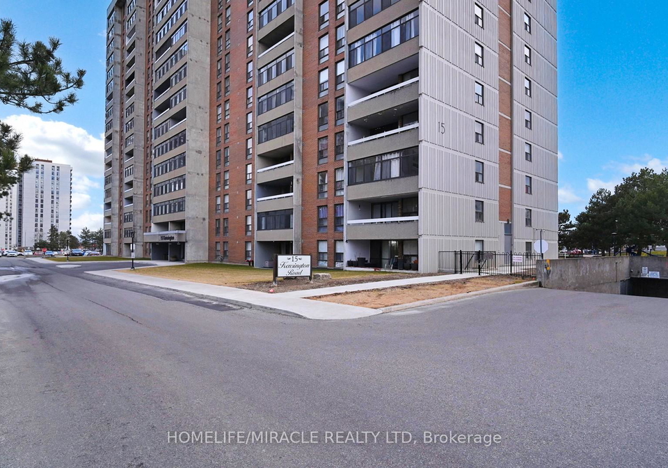 15-kensington-road-brampton-ontario-w13618518