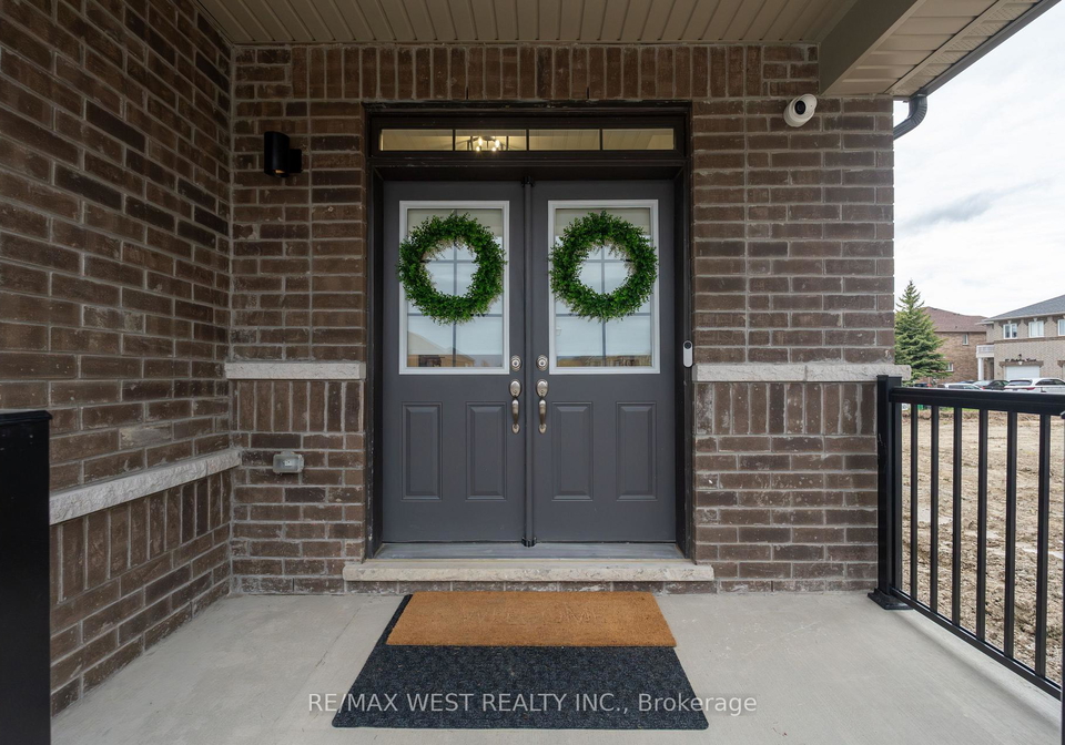 24-hanton-crescent-caledon-ontario-w13618526