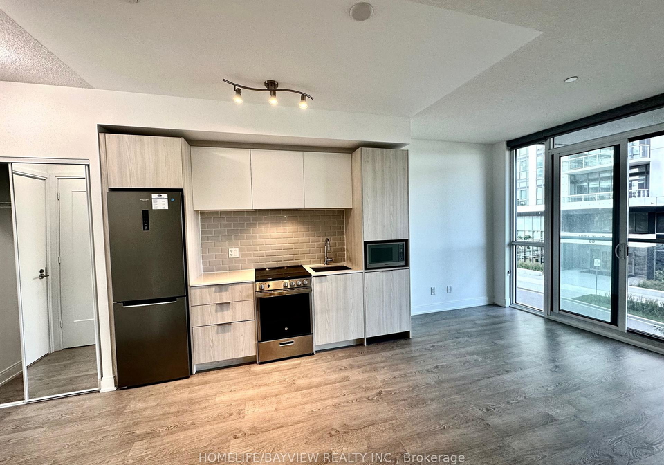 70-annie-craig-drive-toronto-etobicoke-ontario-w13618592