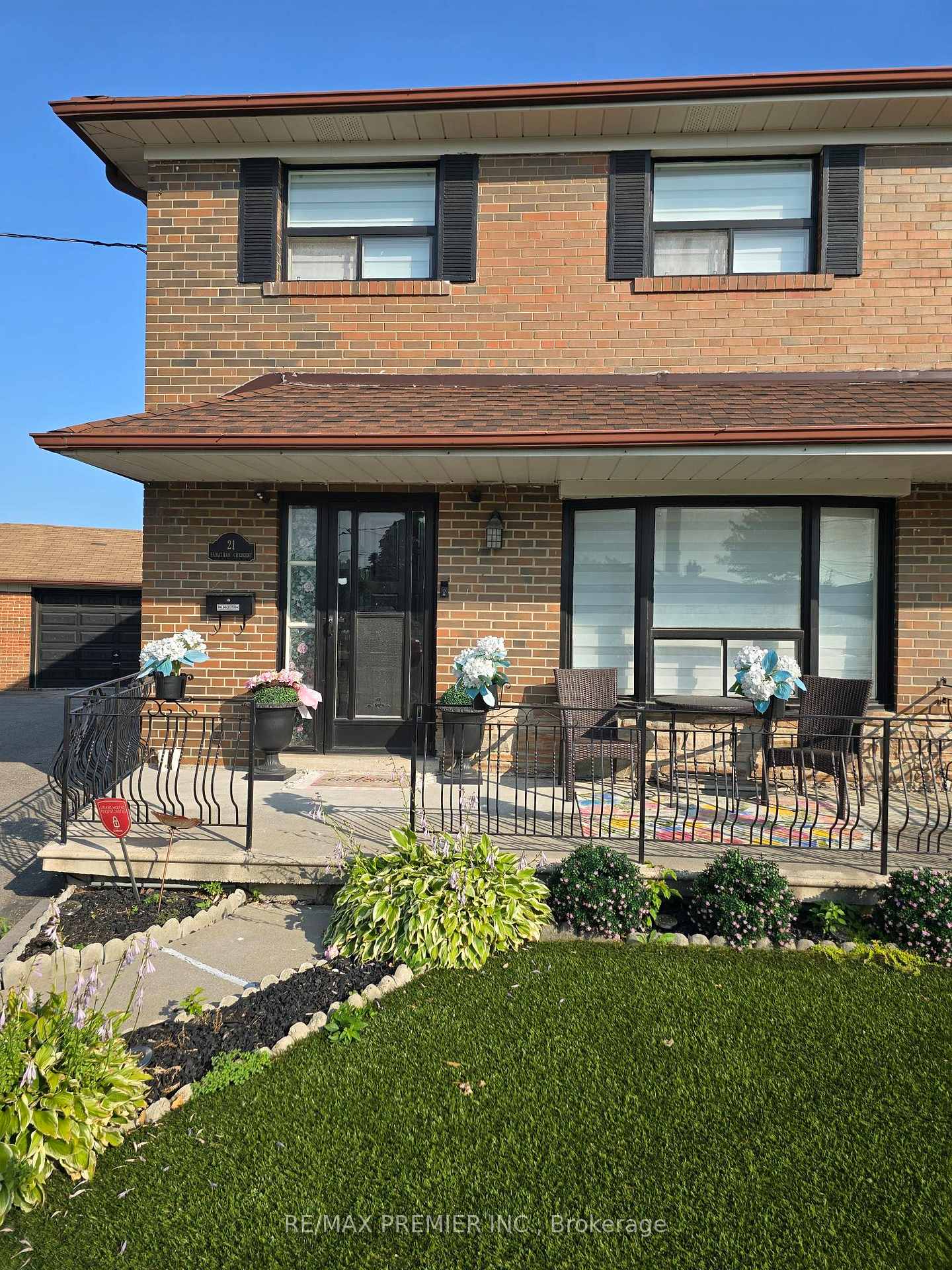 21-elnathan-crescent-toronto-york-ontario-w13618814