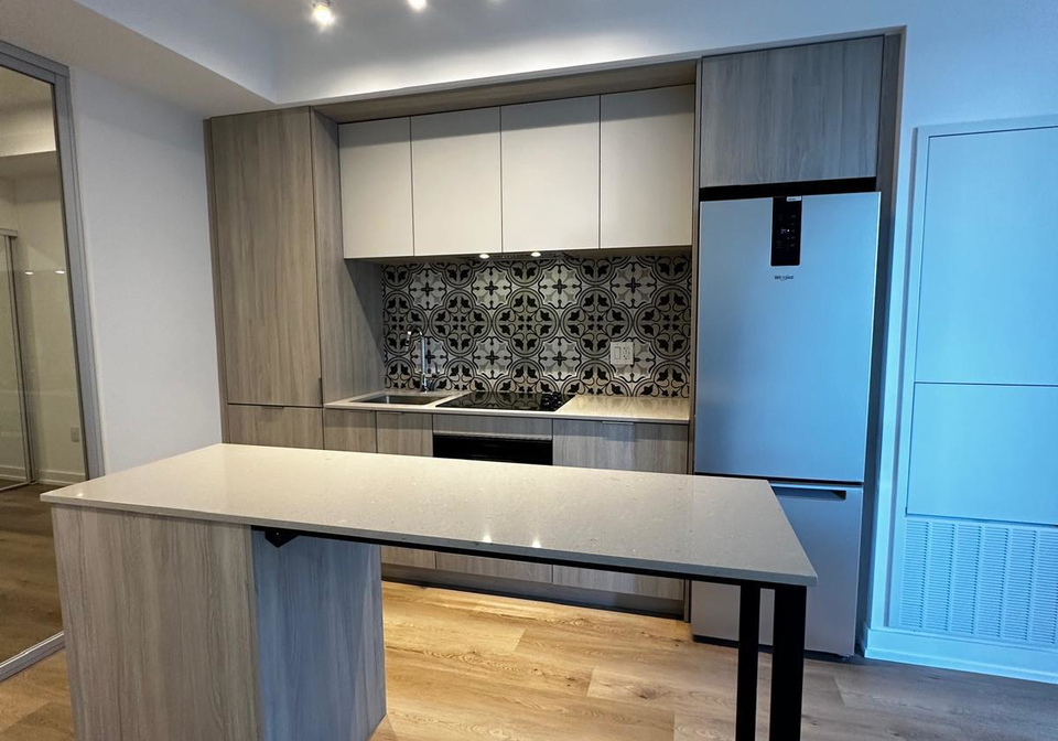 395-square-one-drive-mississauga-ontario-w13618868