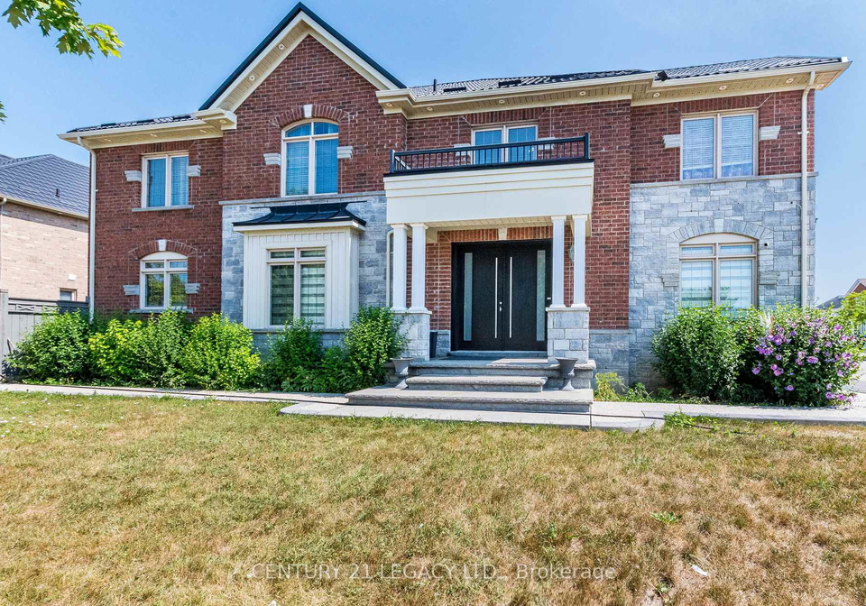 11-drummondville-drive-brampton-ontario-w13618940