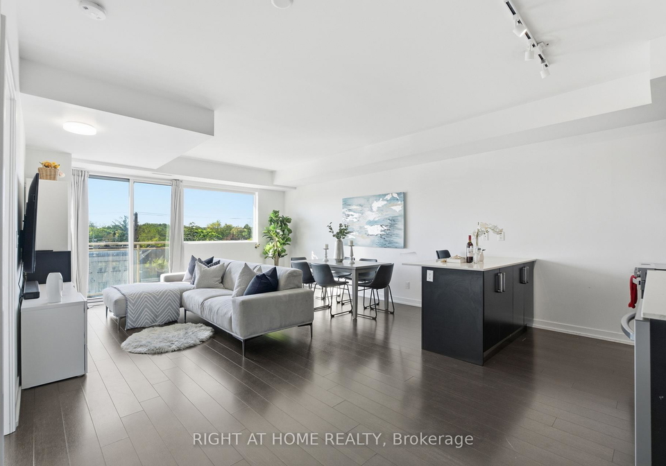 5101-dundas-street-w-toronto-etobicoke-ontario-w13619064