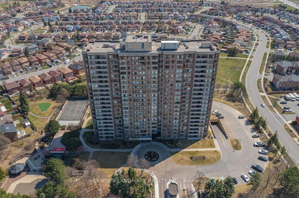 100-county-court-boulevard-brampton-ontario-w13619360