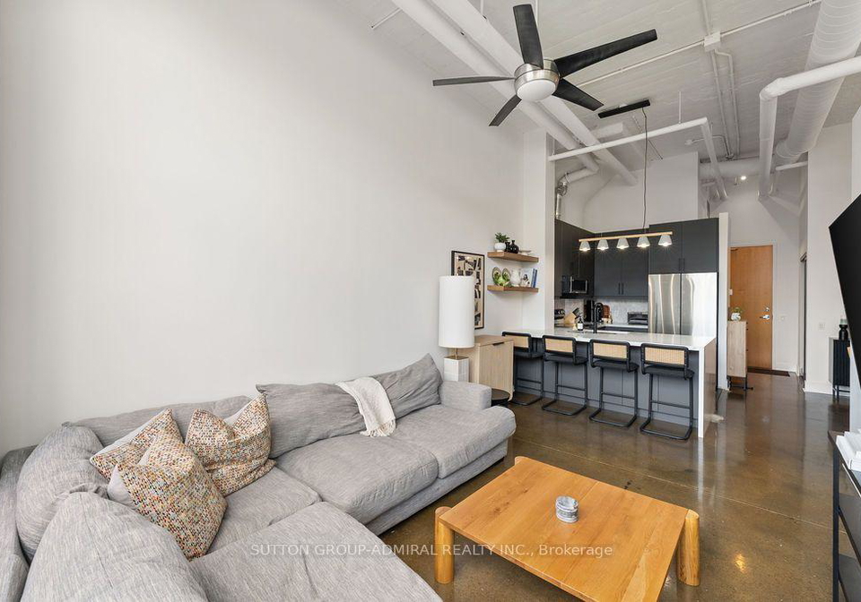 1001-roselawn-avenue-toronto-north-york-ontario-w13619408