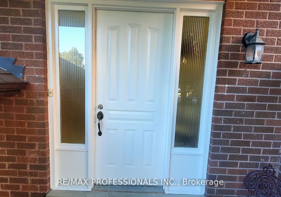 2545-addingham-crescent-oakville-ontario-w13620008