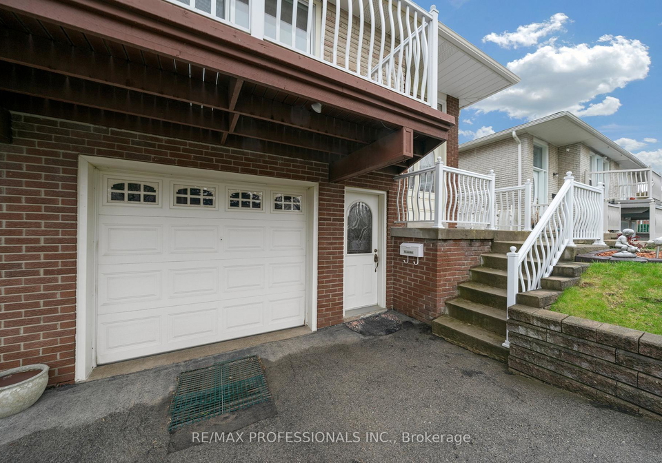 1877-silverberry-crescent-mississauga-ontario-w13620134
