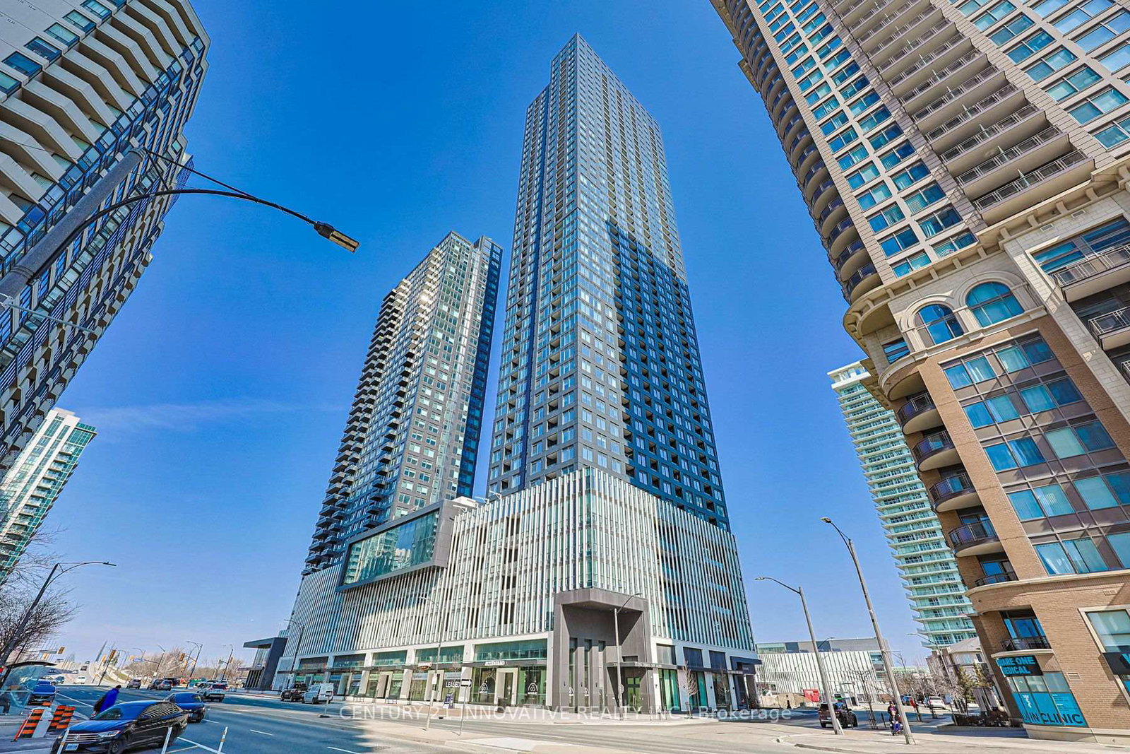 395-square-one-drive-mississauga-ontario-w13620494