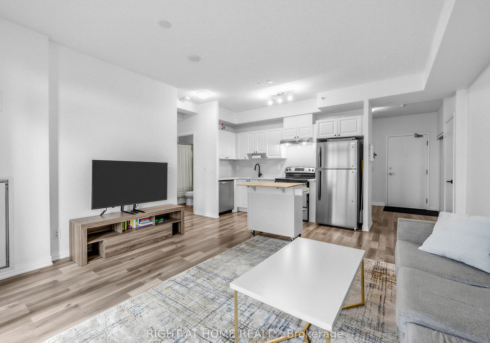 155-legion-road-n-toronto-etobicoke-ontario-w13620500