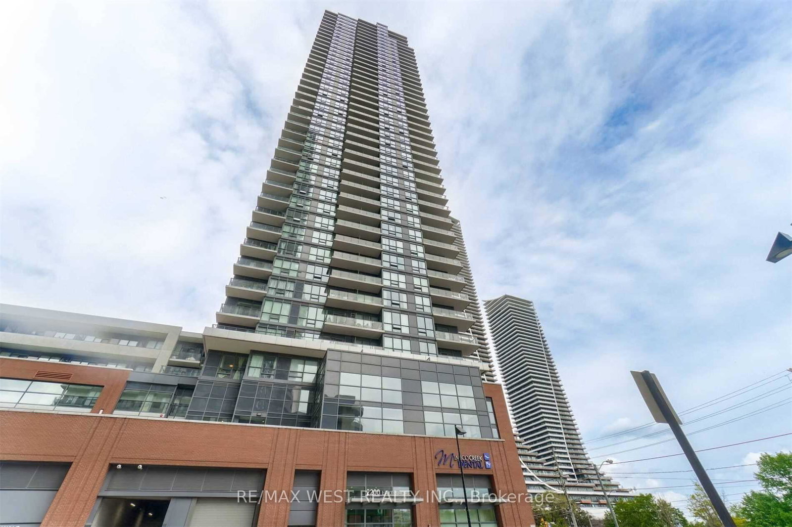 2200-lake-shore-boulevard-w-toronto-etobicoke-ontario-w13620790