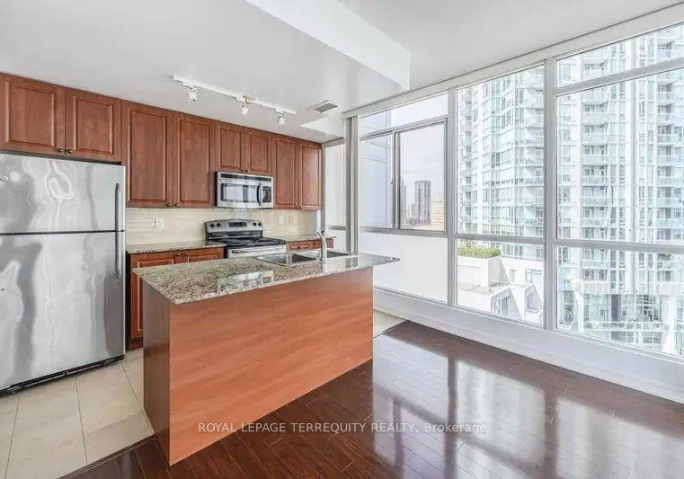 225-webb-drive-mississauga-ontario-w13620800
