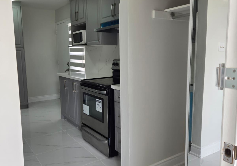 505-silverstone-drive-toronto-etobicoke-ontario-w13620984
