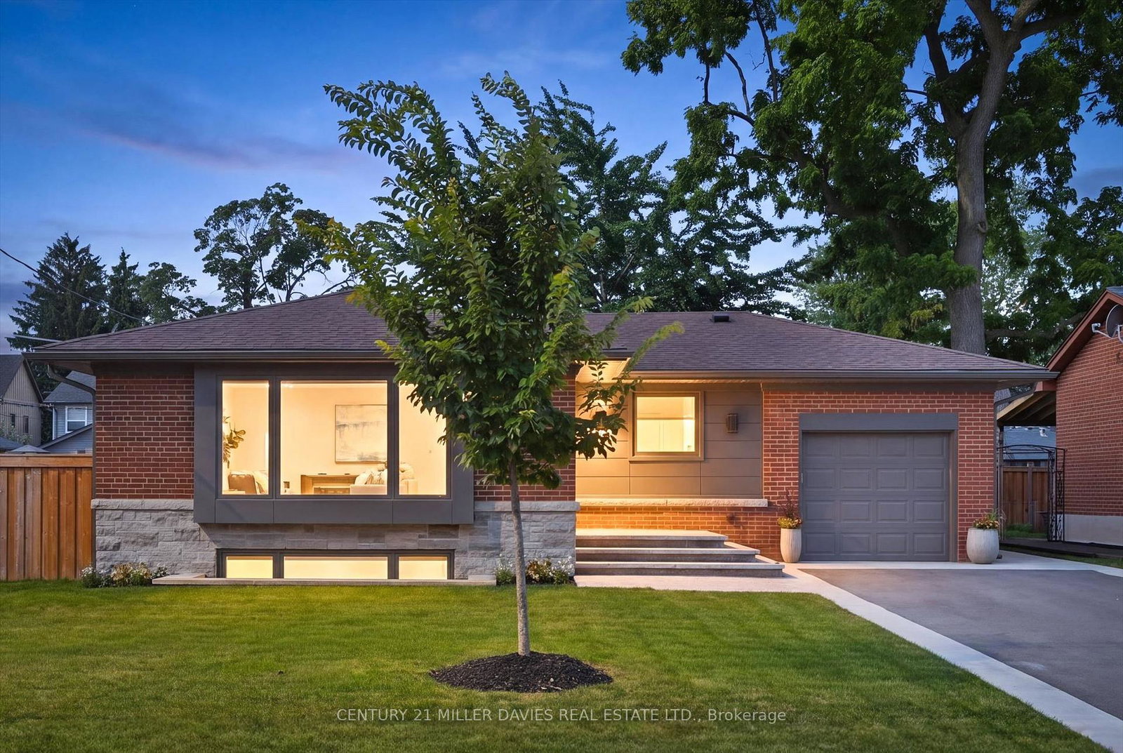 358-pepper-drive-burlington-ontario-w13621050