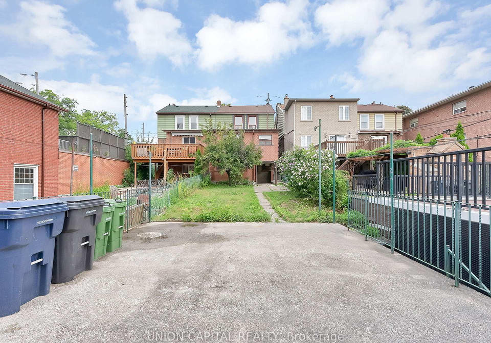 1373-davenport-road-toronto-toronto-ontario-w13621066