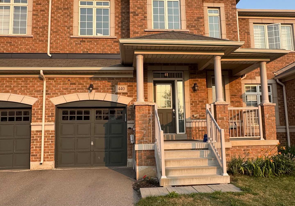 440-wheat-boom-drive-oakville-ontario-w13621074