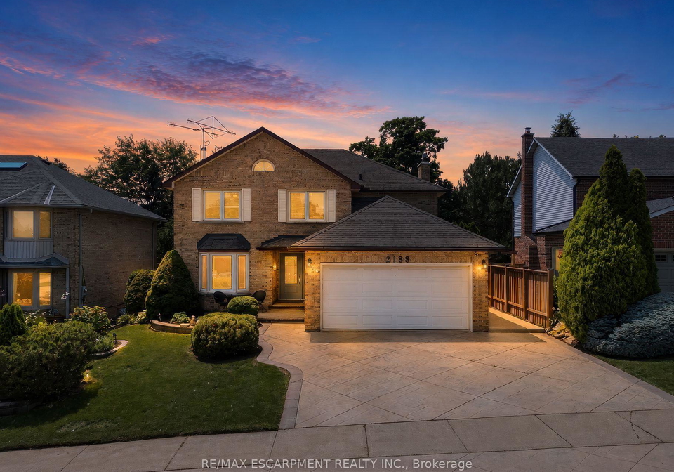 2188-bader-crescent-burlington-ontario-w13621124