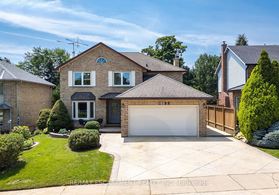 2188-bader-crescent-burlington-ontario-w13621124