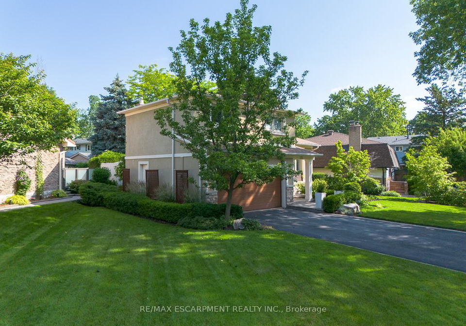 175-mohawk-road-oakville-ontario-w13621218