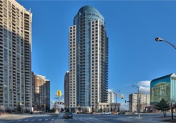 330-burnhamthorpe-road-w-mississauga-ontario-w13621300