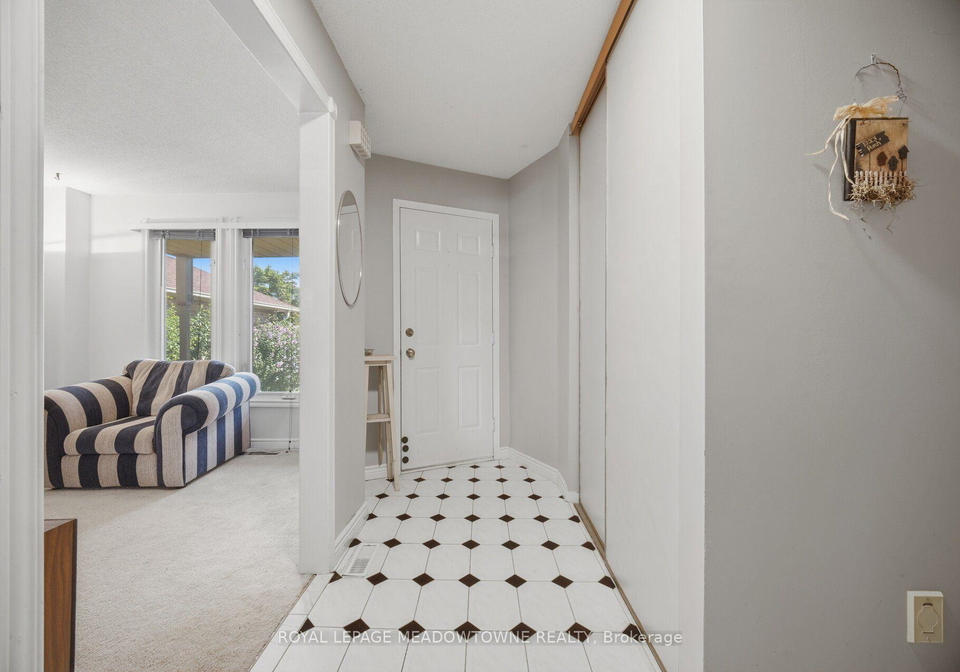 3139-cambourne-crescent-mississauga-ontario-w13621344