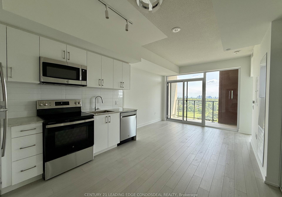 4010-eglinton-avenue-w-toronto-etobicoke-ontario-w13621366