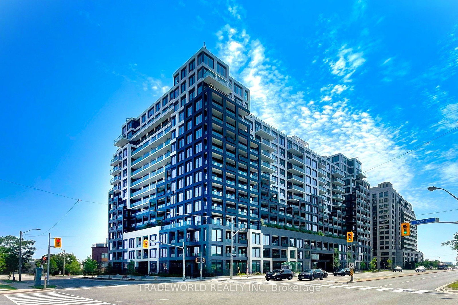 1100-sheppard-avenue-w-toronto-york-ontario-w13621372