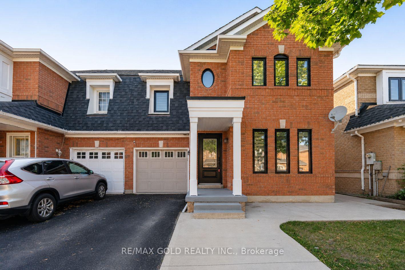 61-saintsbury-crescent-brampton-ontario-w13621442